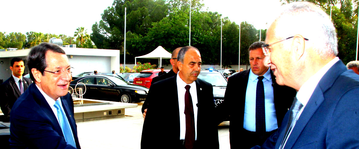 Ύμνοι του Προέδρου Αναστασιάδη σε ΑΚΕΛ και Άντρο – «Υπεύθυνο το κόμμα της αριστεράς»