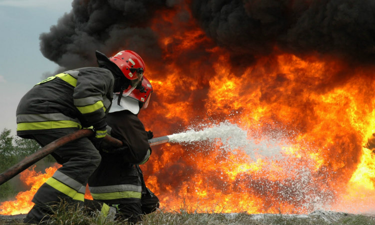 Υπό έλεγχο πυρκαγιά στις Αγγλισίδες Λάρνακας