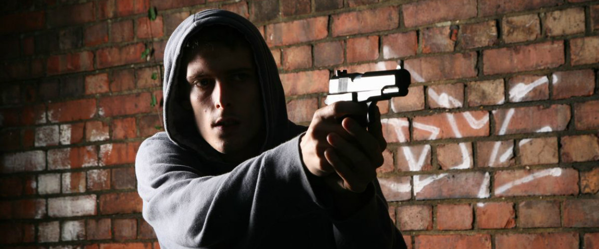 Λευκωσία: Του έβαλαν το πιστόλι στον κρόταφο και του ζήτησαν τα χρήματα του