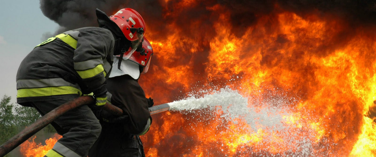 Ελ. Αμμόχωστος: Έκαψαν δεκάδες μπάλες σανού σε μάντρα τα ξημερώματα