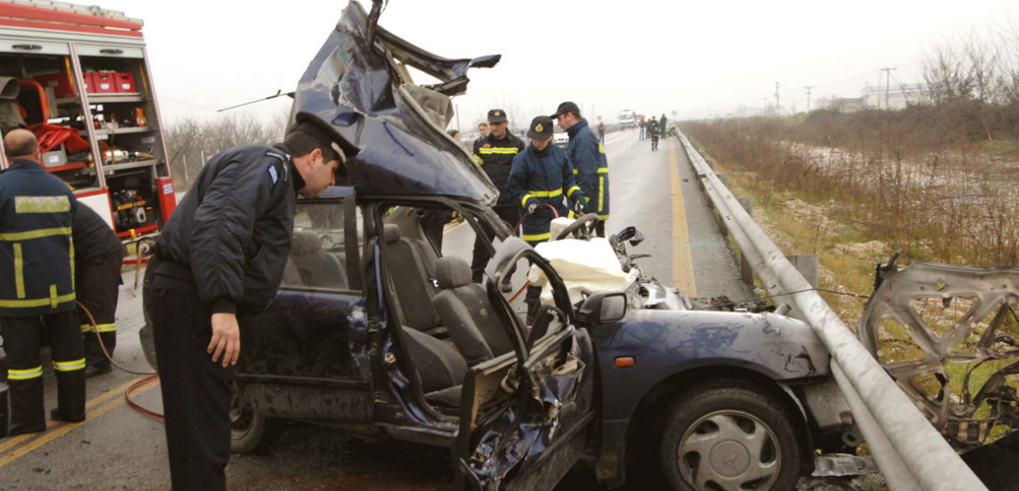 Τραγωδία! Τέσσερις νεκροί σε τροχαίο δυστύχημα στην Ελλάδα - Πέμπτος επιβάτης σοβαρά τραυματισμένος