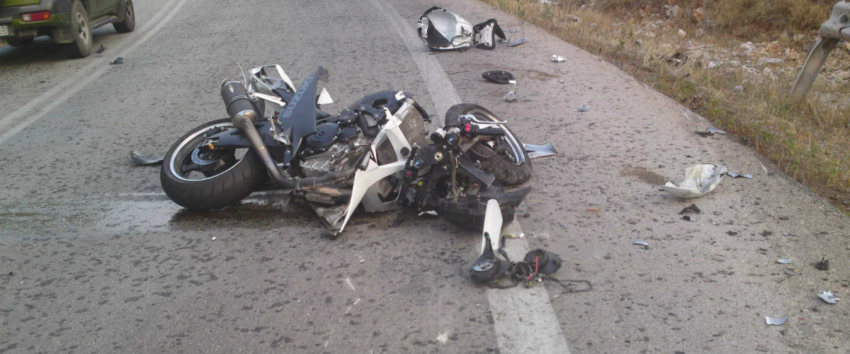 Τραγωδία και πάλι στην άσφαλτο με νεκρό μοτοσικλετιστή στο Τσέρι