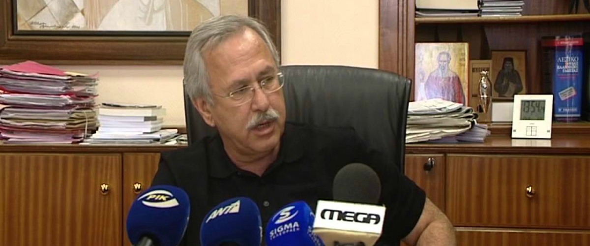 Σ. Χάσικος: «Δεν θα μας καταλύσει και το Σύνταγμα ο κ. Μιχαηλίδης»