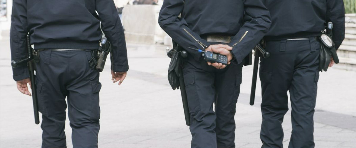 Συνέχεια στην δίκη των αστυνομικών που ξυλοφόρτωσαν πολίτη – Τρεις κατηγορίες αντιμετωπίζουν οι κατηγορούμενοι