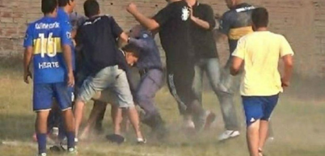 ΛΕΜΕΣΟΣ: Άγριο ξύλο σε διαιτητή – αστυνομικό! Δέχτηκε μπουνιές από προπονητή και παίκτες ποδοσφαιρικής ομάδας