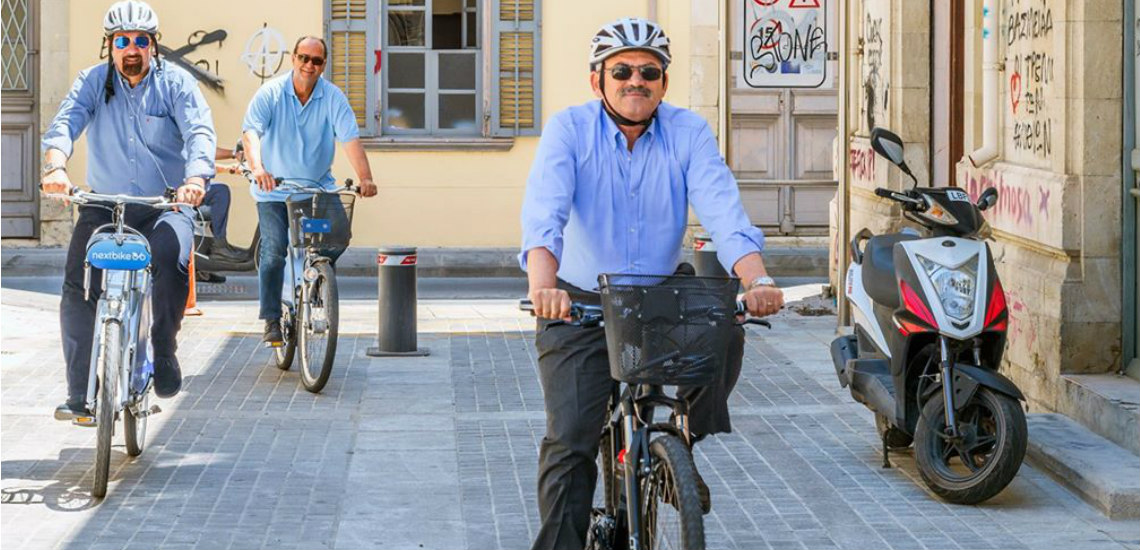 Ο Νικολαΐδης παραχώρησε την βουλευτική του σύνταξη και μετά ανέβηκε στο ποδήλατο – Respect από «Συναγερμικό» με τραγούδι του Τερζή