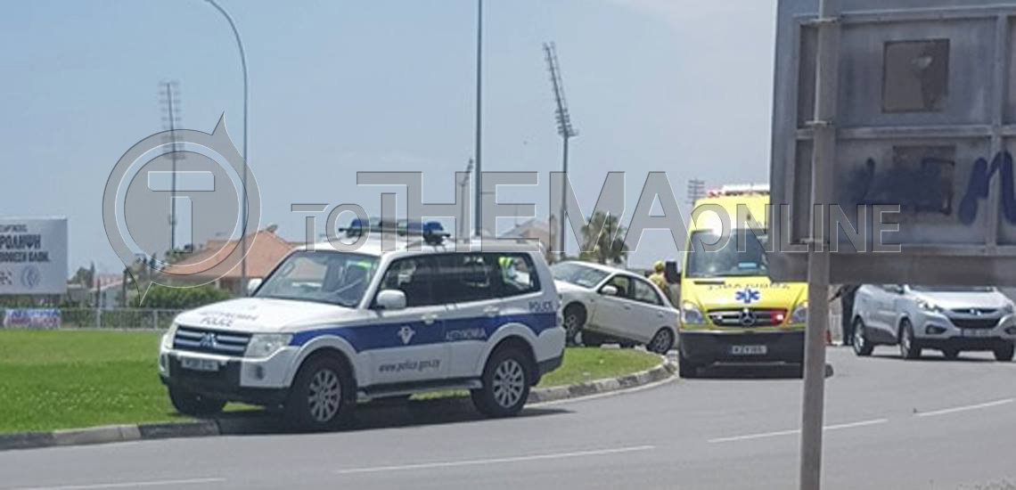 Σοβαρό τροχαίο στη Λάρνακα - Μεταφέρθηκε στο Νοσοκομείο γυναίκα οδηγός - ΦΩΤΟΓΡΑΦΙΕΣ