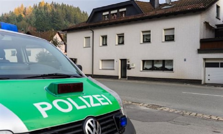 Φρίκη στη Γερμανία: Πτώματα οκτώ μωρών εντοπίσθηκαν σε διαμέρισμα – Αναζητείται η ένοικος