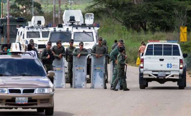 Βενεζουέλα: Στέλεχος της αντιπολίτευσης δολοφονήθηκε σε δημόσια συνάντηση