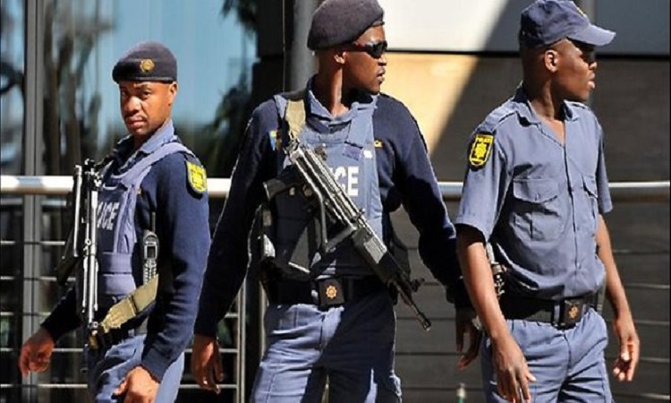 Νότιος Αφρική: Αστυνομικοί σκοτώνουν εν ψυχρώ ληστή