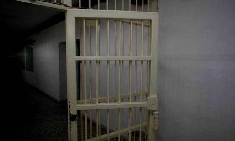 Στο κρατητήριο 48χρονος στην Πάφο για απειλή βιαιοπραγίας και αντίσταση κατά σύλληψης