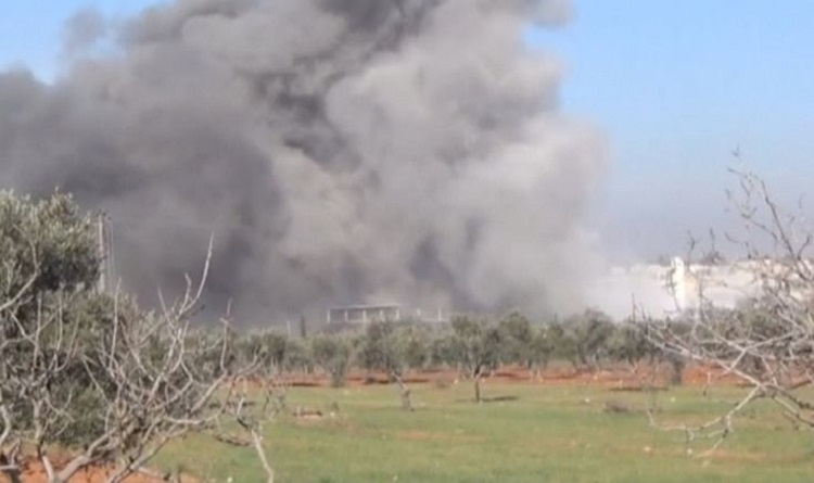 Τουλάχιστον 19 νεκροί στους βομβαρδισμούς στη βόρεια Συρία