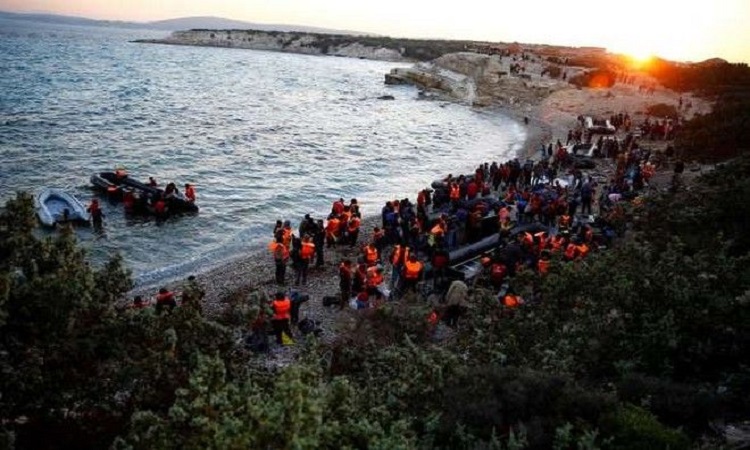 Οι τουρκικές αρχές συνέλαβαν περίπου 1.300 μετανάστες που προσπαθούσαν να ταξιδέψουν προς την Ελλάδα