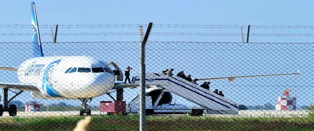 ΑΕΡΟΠΕΙΡΑΤΕΙΑ: Δυο επιβάτες ελληνικής καταγωγής στο αεροσκάφος