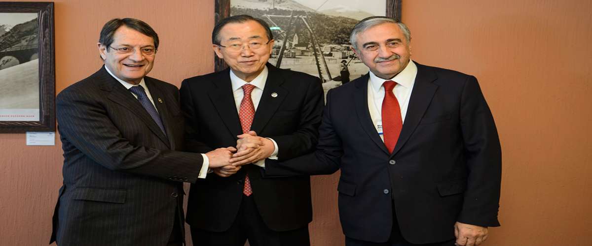 Την πορεία των συνομιλιών αξιολόγησαν ΓΓ ΟΗΕ - Ακιντζί στην Κωνσταντινούπολη