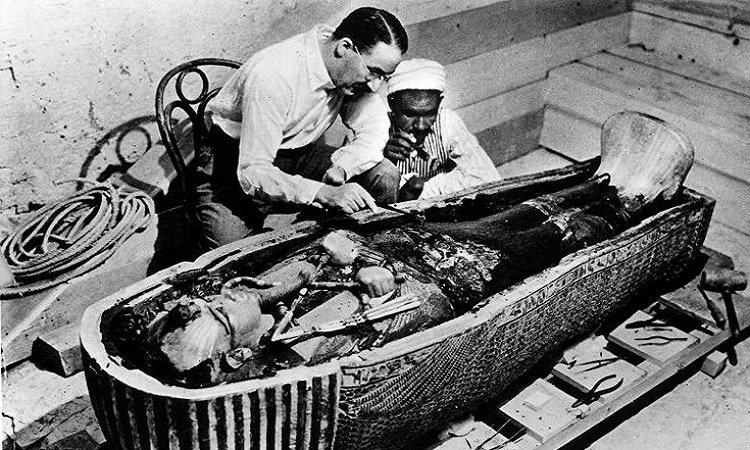 Aποκαλύψεις εκατόν χρόνια μετά: Τι κρύβει το μυστικό του φαραώ