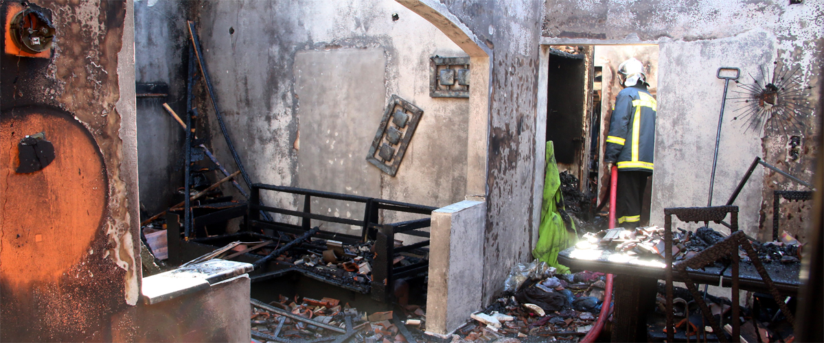 Εσπευσμένα στο νοσοκομείο γυναίκα στη Λεμεσό – Κάηκε το σπίτι της από το τζάκι