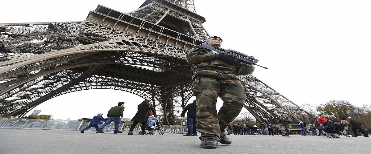 Στρατιωτική βοήθεια θα προσφέρουν τα 27 κράτη μέλη της ΕΕ στις επιχειρήσεις της Γαλλίας