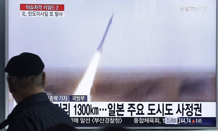 Β.Κορέα: Εκτόξευση πυραύλου από το καθεστώς του Κιμ Γιονγκ Ουν