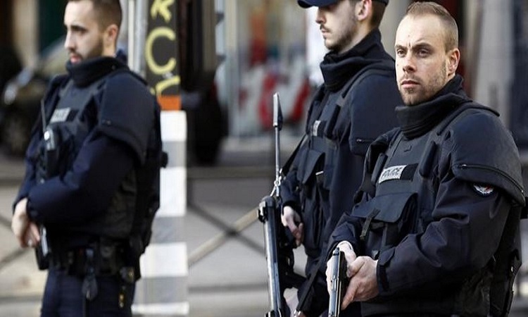 Συναγερμός από Ιντερπόλ: Οι τζιχαντιστές ετοιμάζουν μπαράζ επιθέσεων στην Ευρώπη