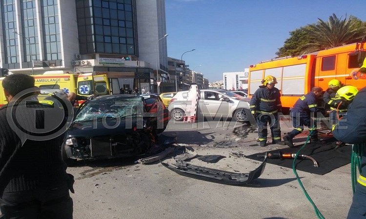 Πολύ σοβαρό τροχαίο στη Λάρνακα - ΦΩΤΟΓΡΑΦΙΕΣ