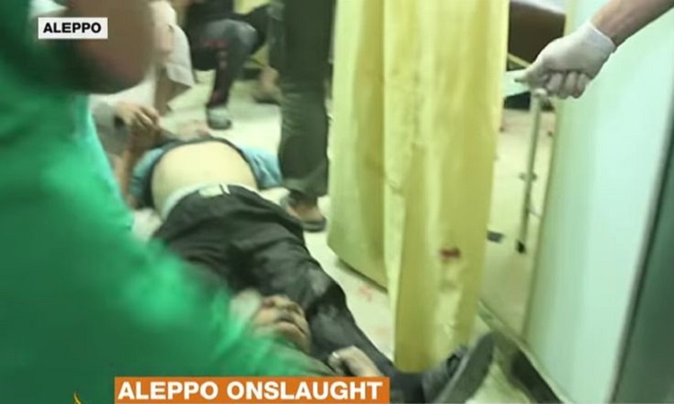 Σκληρές εικόνες από αυτοσχέδιο νοσοκομείο στο Χαλέπι