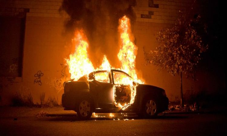 Πυρπόλησαν όχημα στην Πάφο  – Κακόβουλη ενέργεια εκτιμά η Αστυνομία