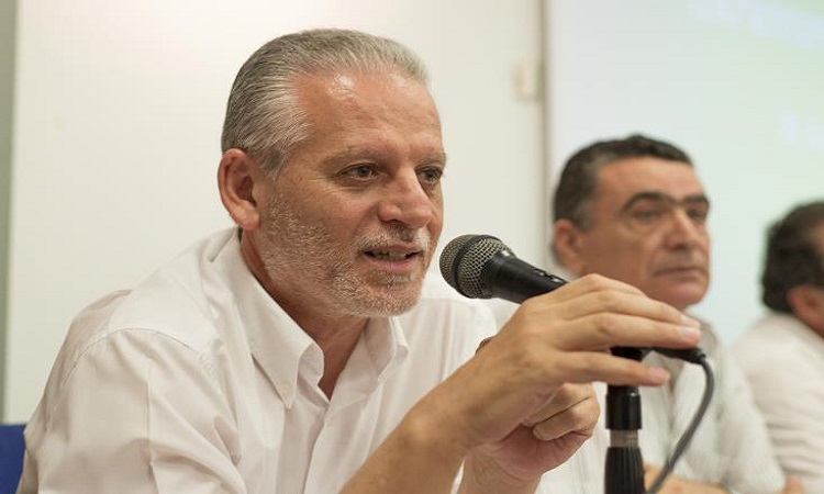 Σιζόπουλος: «Συνολική ανασυγκρότηση και αναδιοργάνωση στην ΕΔΕΚ»