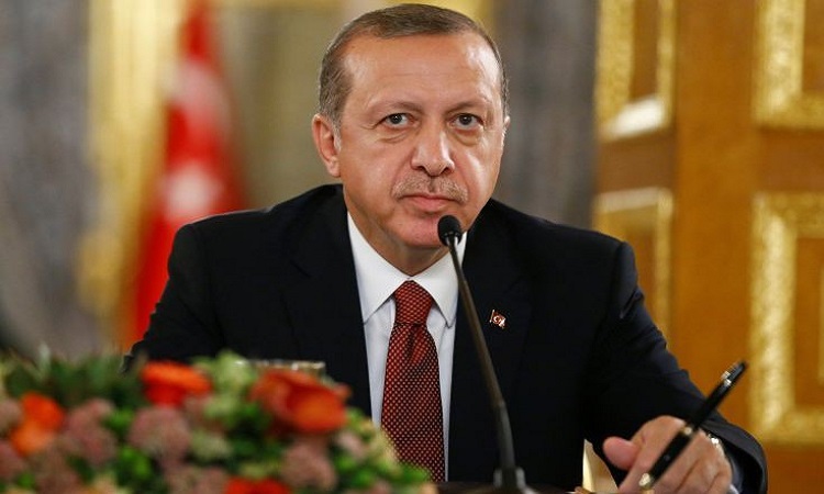 Ερντογάν:«Εμείς δεν δύναται να φυλακιστούμε σε 780 χιλιάδες τετραγωνικά χιλιόμετρα, άλλα είναι τα φυσικά και άλλα τα σύνορα της καρδιάς μας»