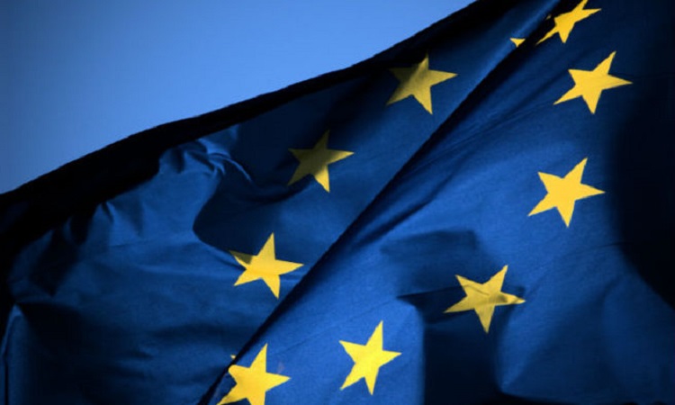 Πάνω από ήμισυ της παγκόσμιας αναπτυξιακής βοήθειας η συνεισφορά της ΕΕ