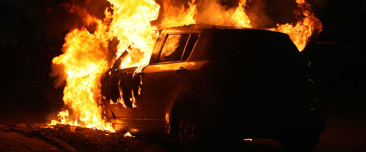 Έκαψαν αυτοκίνητο 51χρονου στις Βρυσούλες