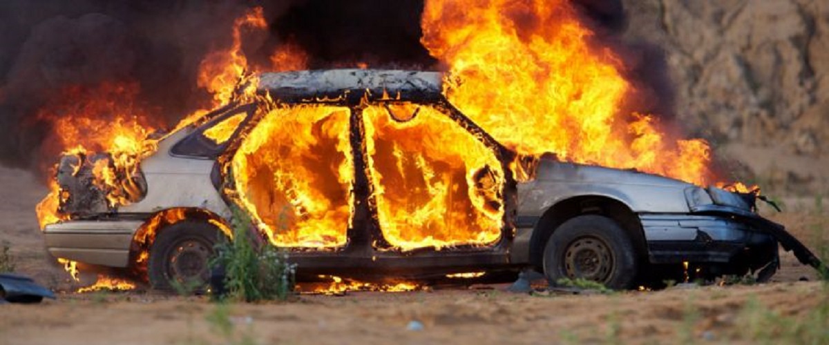 ΛΕΥΚΩΣIA: Φωτιά σε αυτοκίνητο - Στο νοσοκομείο με εγκαύματα ο αδελφός της ιδιοκτήτριας