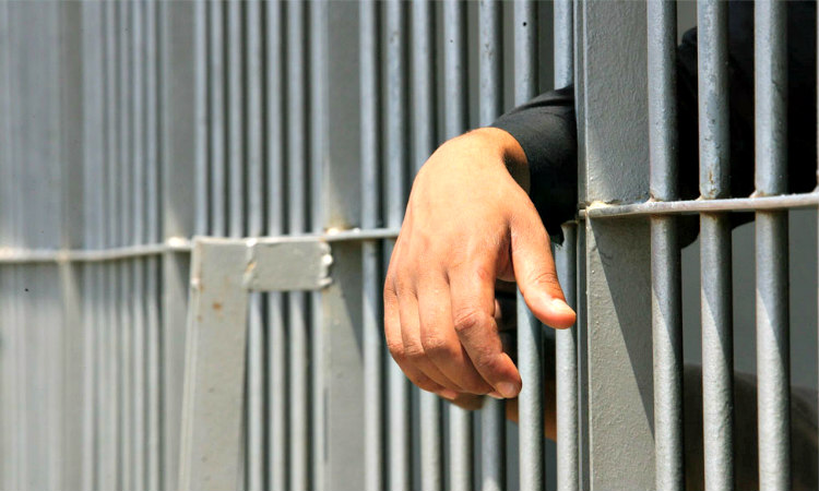 ΛΑΡΝΑΚΑ: 8ήμερη κράτηση - Μετανιωμένος είπε στους αστυνομικούς «εν ελάττωμα, ξέρω το ότι εν πρέπει να κλέφτω»