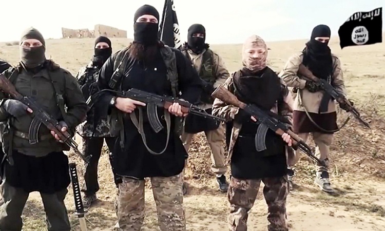 Το ISIS έδωσε άδεια σε δεκάδες τζιχαντιστές για να επιστρέψουν στην Ευρώπη - Φόβοι για νέες επιθέσεις