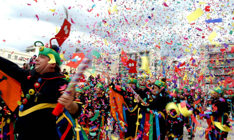 Ακόμη και με απαγόρευση συμμετοχής στην καρναβαλίστικη παρέλαση προειδοποιεί ο Δήμος Λεμεσού