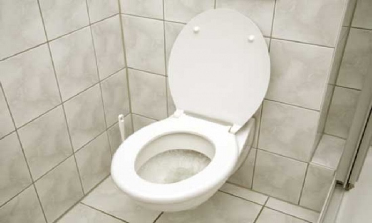 Το μεγάλο λάθος που κάνουν οι περισσότεροι με την τουαλέτα