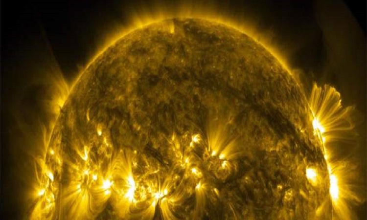Η NASA αποκαλύπτει πώς θα ήταν αν βλέπαμε τον Ηλιο από κοντά - VIDEO