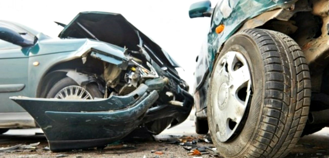 ΠΑΦΟΣ: Τροχαίο ατύχημα με 3 αυτοκίνητα - Επέμβαση της Πυροσβεστικής για απεγκλωβισμό των οδηγών