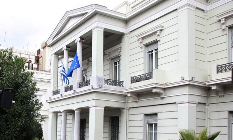 Κυπριακό και τριμερείς συνεργασίες στο επίκεντρο διαβουλεύσεων Κύπρου-Ελλάδας