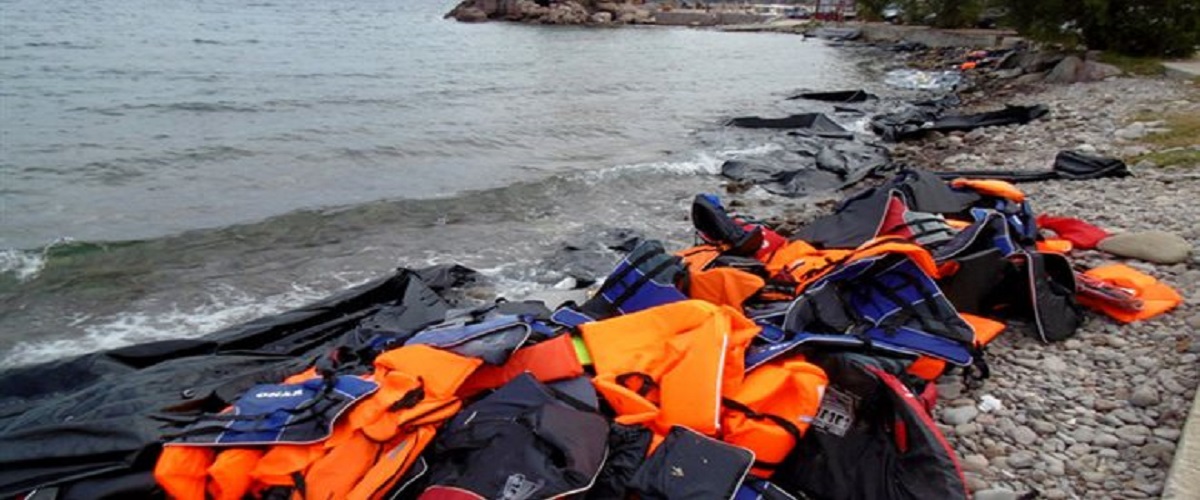 Σύγκρουση σκάφους του λιμενικού με ξύλινο πλοιάριο μεταναστών στη Μυτιλήνη