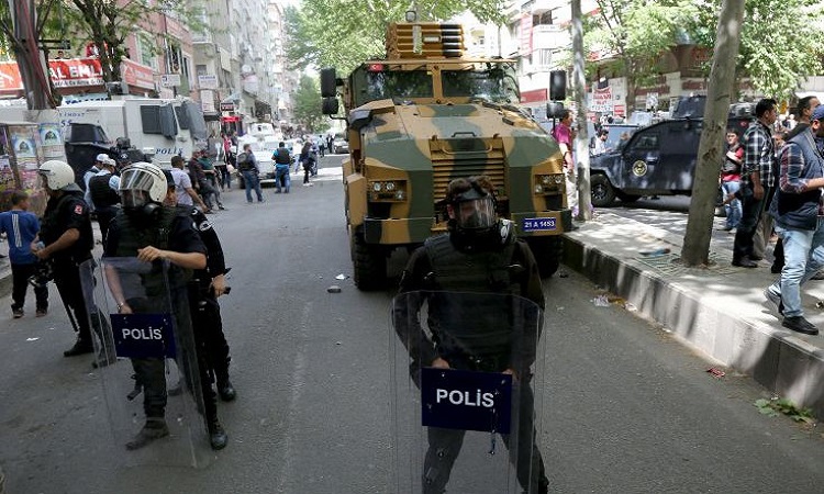 Σε κατάσταση συναγερμού η Τουρκία - Εντάθηκαν τα μέτρα ασφαλείας