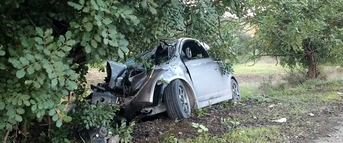 Τροχαίο ατύχημα στην Πάφο - Αυτοκίνητο ξέφυγε της πορείας του και έπεσε σε χαντάκι