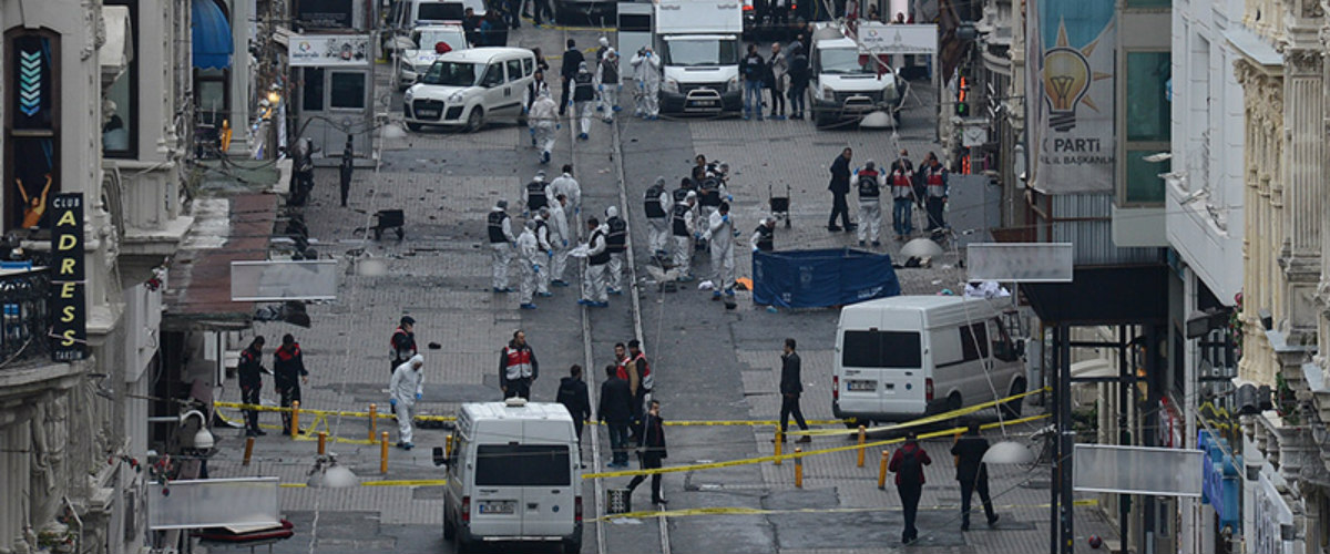 Επίθεση αυτοκτονίας με 5 νεκρούς στην «καρδιά» της Κωνσταντινούπολης (ΒΙΝΤΕΟ-ΦΩΤΟΓΡΑΦΙΕΣ)