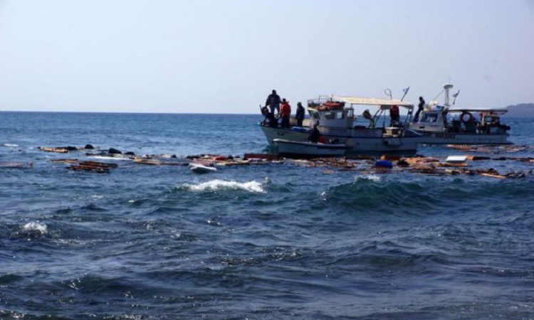 Βρέθηκαν 9 πτώματα προσφύγων στα τουρκικά παράλια