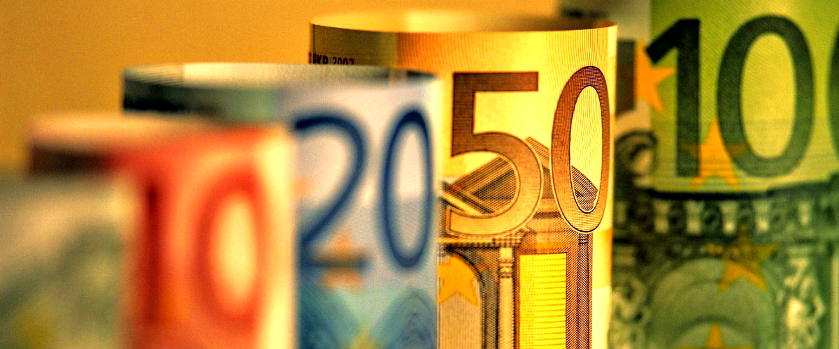Έλλειμμα €82,5 εκ. παρουσίασε η κυβερνηση το περασμένο έτος