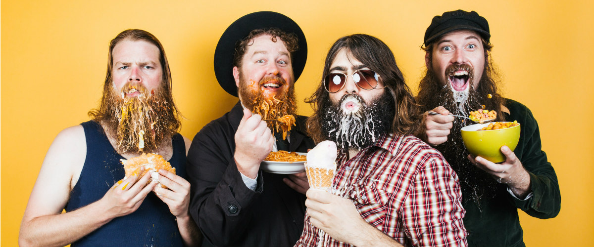 «The Beards»: Tο συγκρότημα που εξυμνεί τα γένια - video