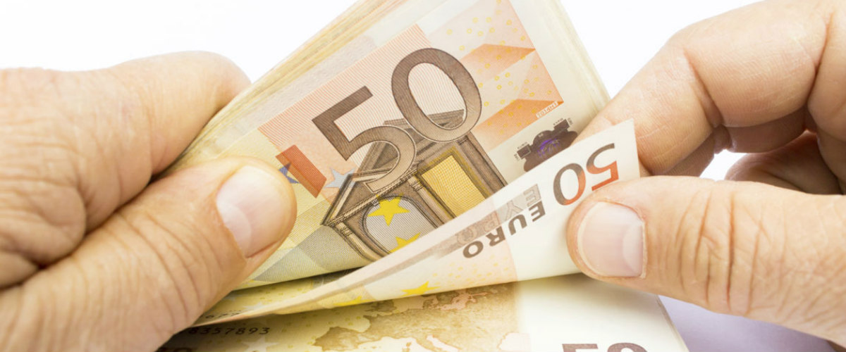 Αλλοδαπές επενδύσεις - μαμούθ  αξίας 3 δις ευρώ στην Κύπρο από σχέδια πολιτογράφησης
