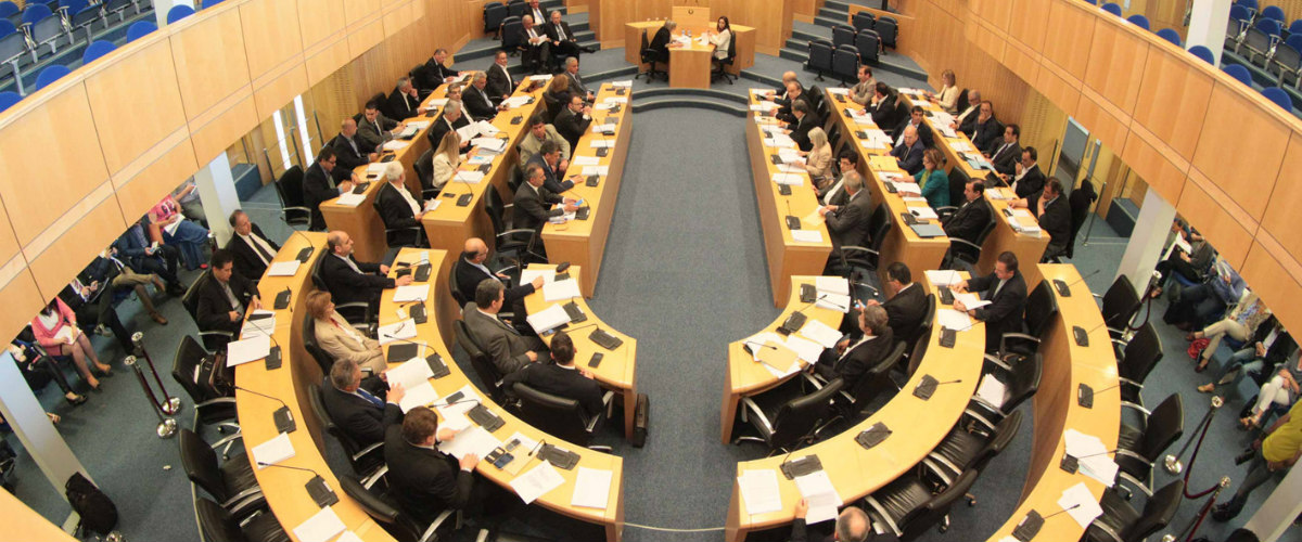 Αρχίζει ο μαραθώνιος των νομοσχεδίων στη Βουλή