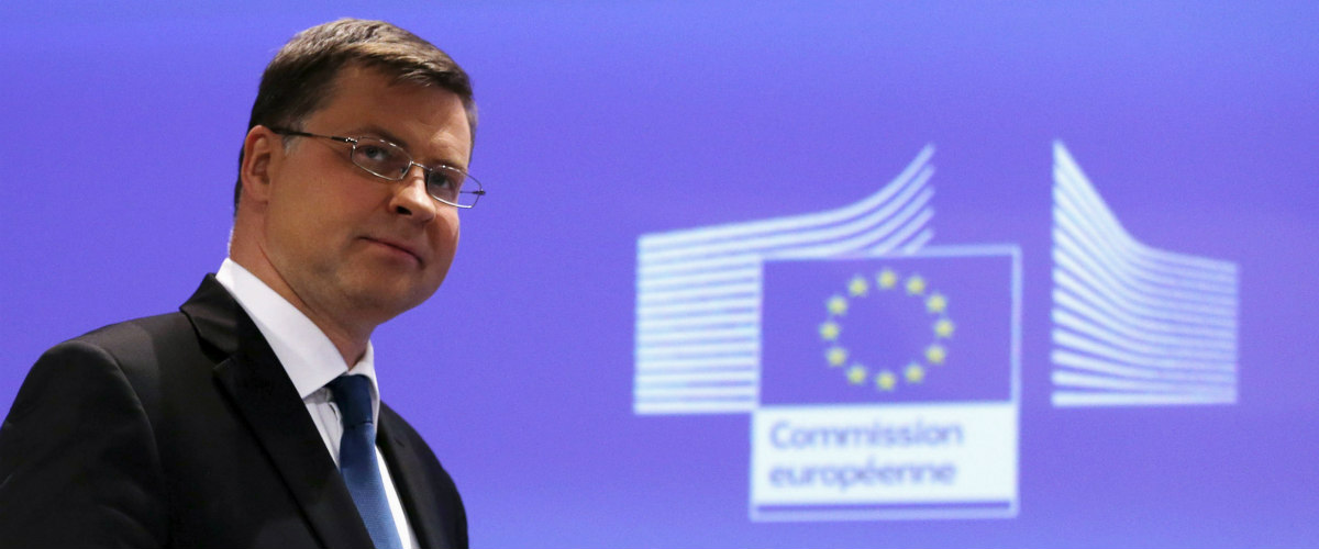 Dombrovskis : «Η εποπτεία της οικονομίας της Κύπρου θα συνεχιστεί και εκτός Μνημονίου»
