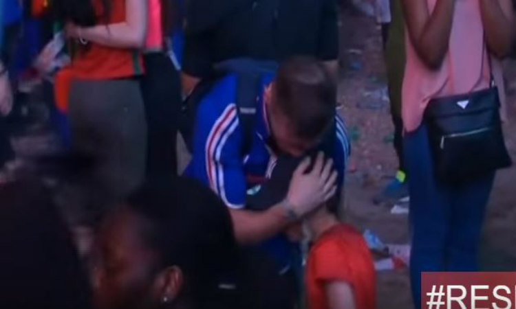 Respect στον μικρό Πορτογάλο! Δείτε να παρηγορεί Γάλλο οπαδό που κλαίει! -  VIDEO